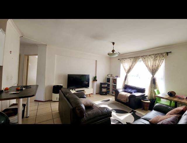 2 BEDROOM APARTMENT TO LET IN PAROW NORTH